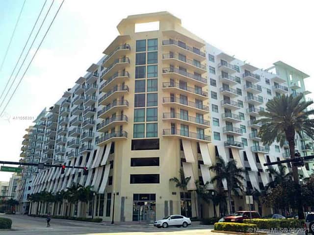 HOLLYWOOD, Fl