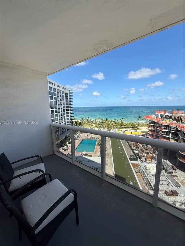 Bal Harbour, FL