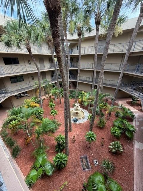 Miami, FL