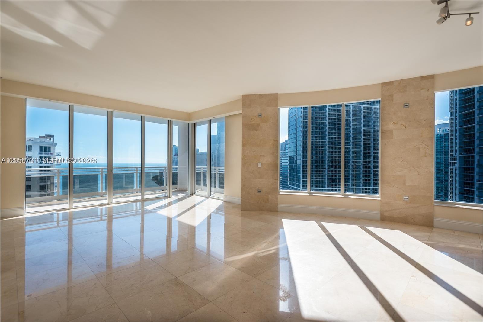 Miami, FL