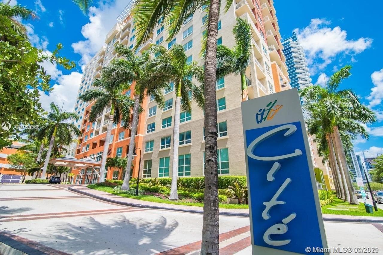 2001 Biscayne Blvd # 2316 - Image 1