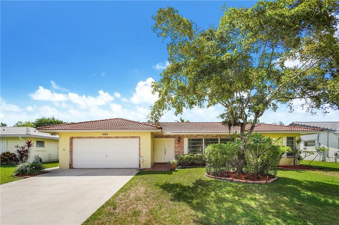 1547 NW 85th Dr - Image 1