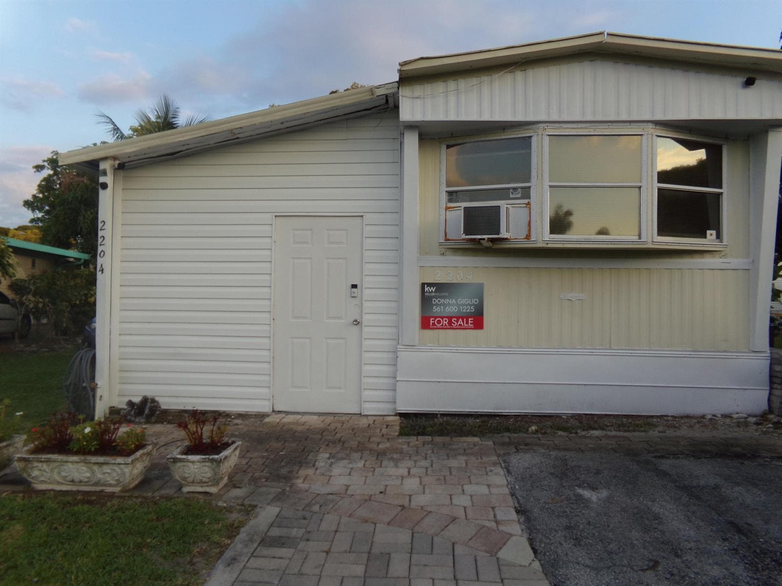 2204 NW 23rd Avenue, Boynton Beach FL 33436 - Image 1