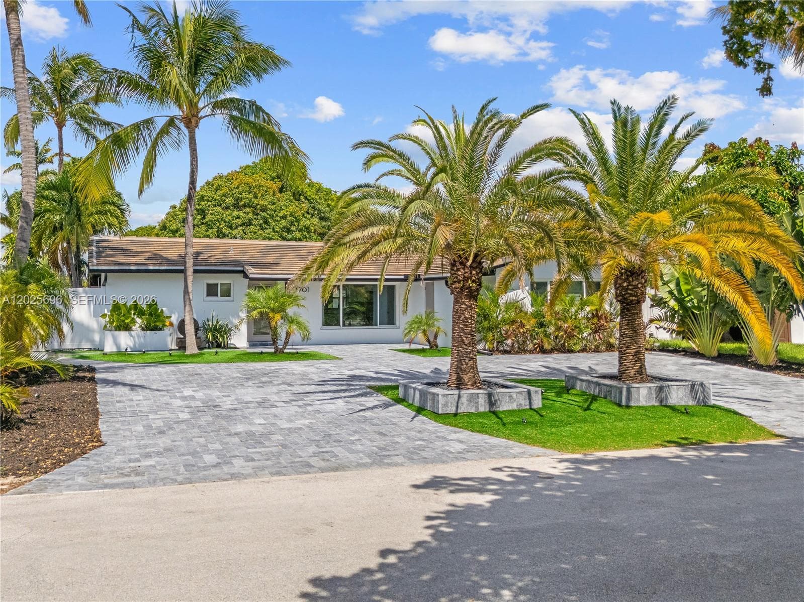 1701 SW 3rd Ave, Pompano Beach FL 33060 - Image 1