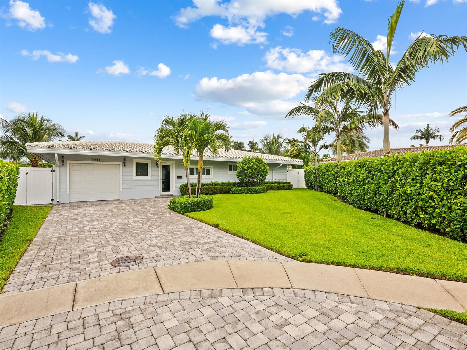 2421 NE 50th Street, Lighthouse Point FL 33064 - Image 1