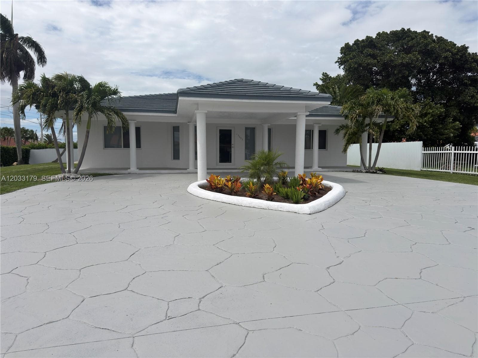 13895 SW 22nd St, Miami FL 33175 - Image 1