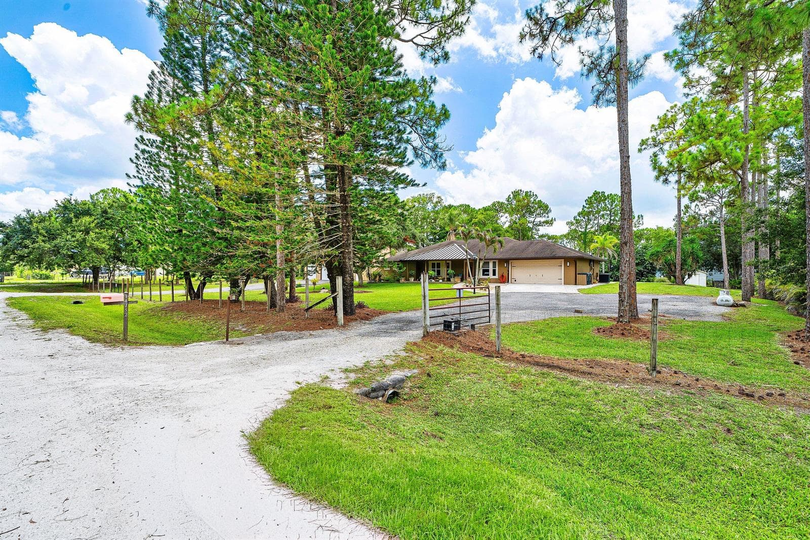 14732 63rd Court N, Loxahatchee FL 33470 - Image 1