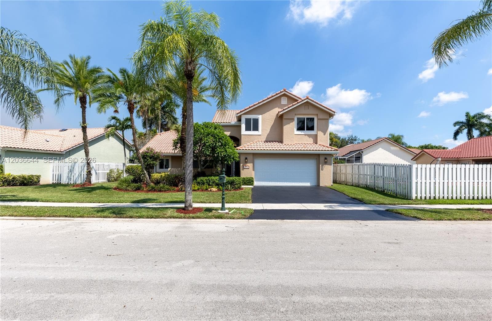 1171 Laguna Springs Dr, Weston FL 33326 - Image 1