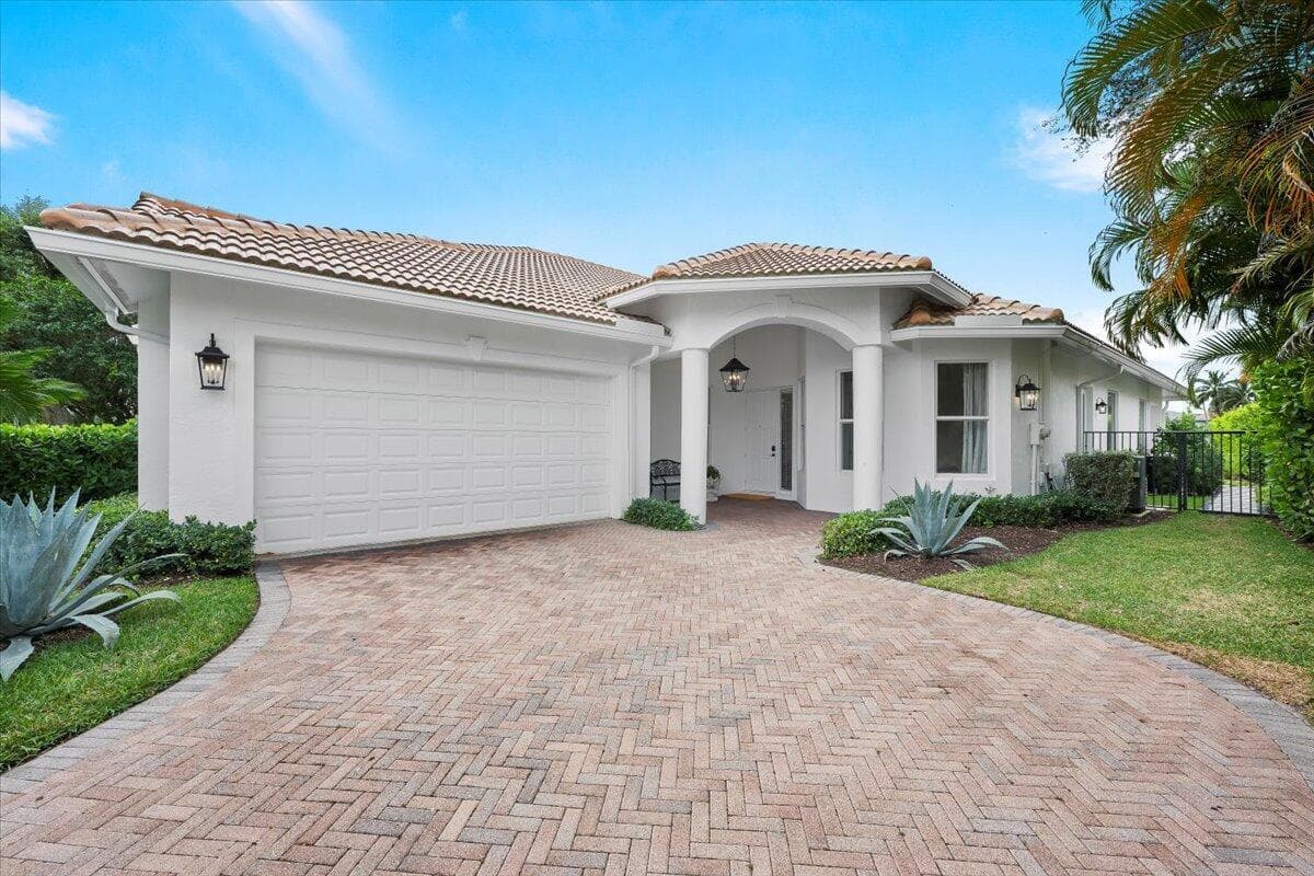 2951 Twin Oaks Way, Wellington FL 33414 - Image 1