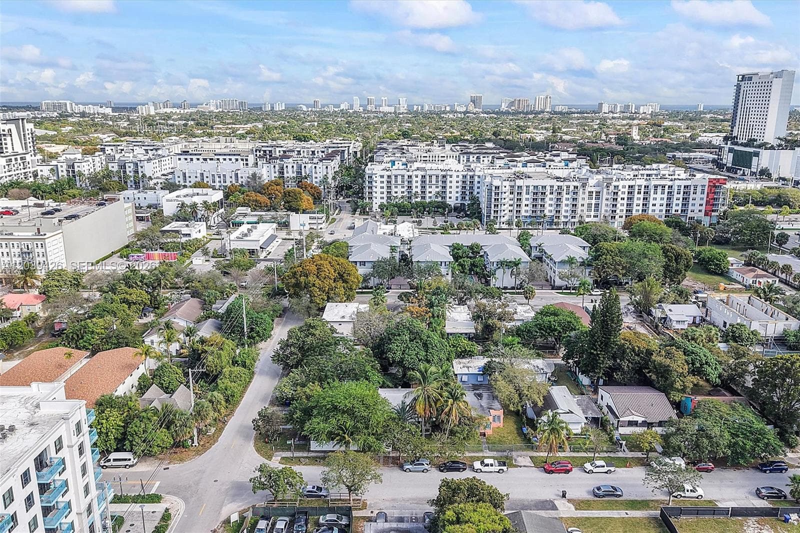 100 NE 5th St, Fort Lauderdale FL 33301 - Image 1