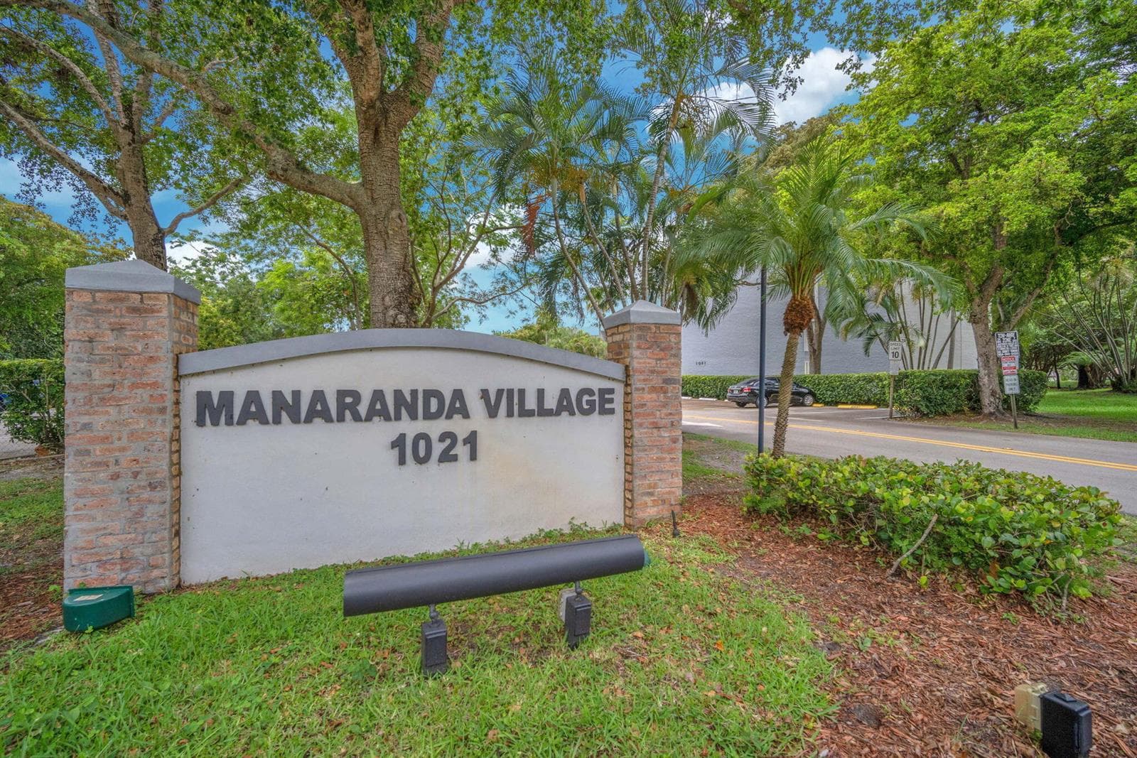 1021 Mockingbird Lane # 303, Plantation FL 33324 - Image 1