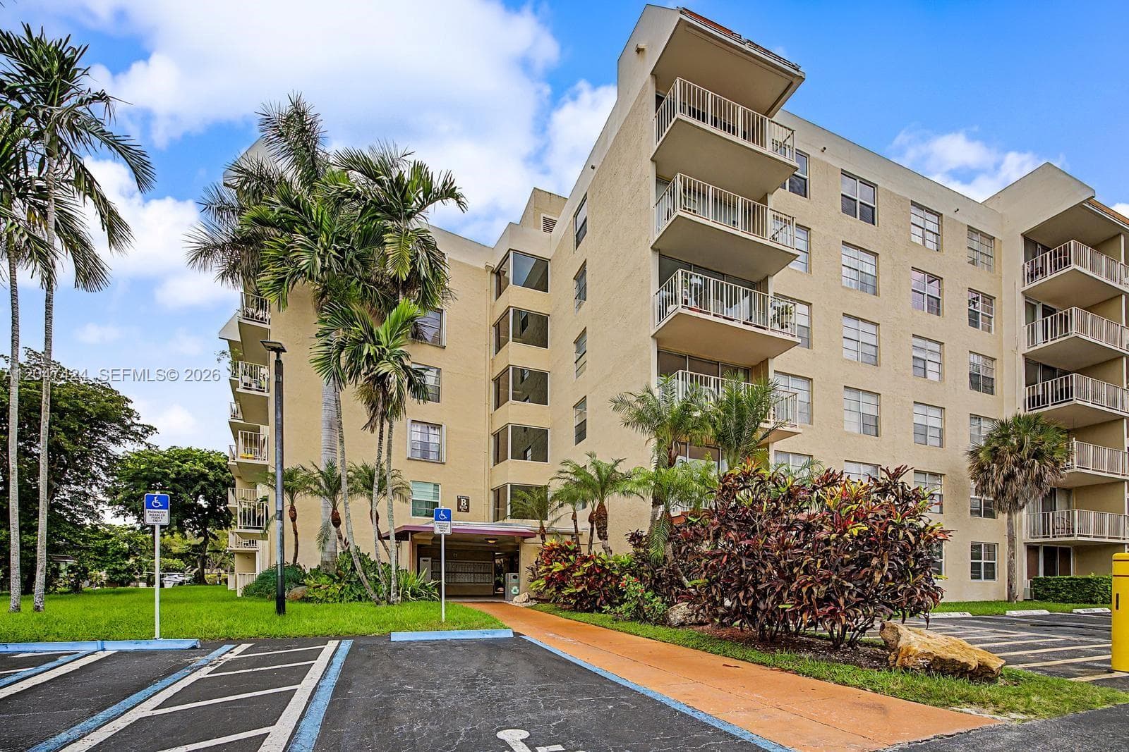 13120 SW 92nd Ave # 207, Miami FL 33176 - Image 1