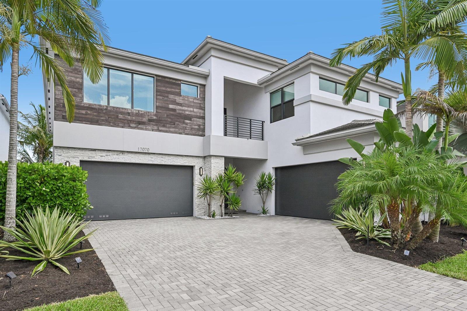 17070 Rainbow Falls Trail, Boca Raton FL 33496 - Image 1