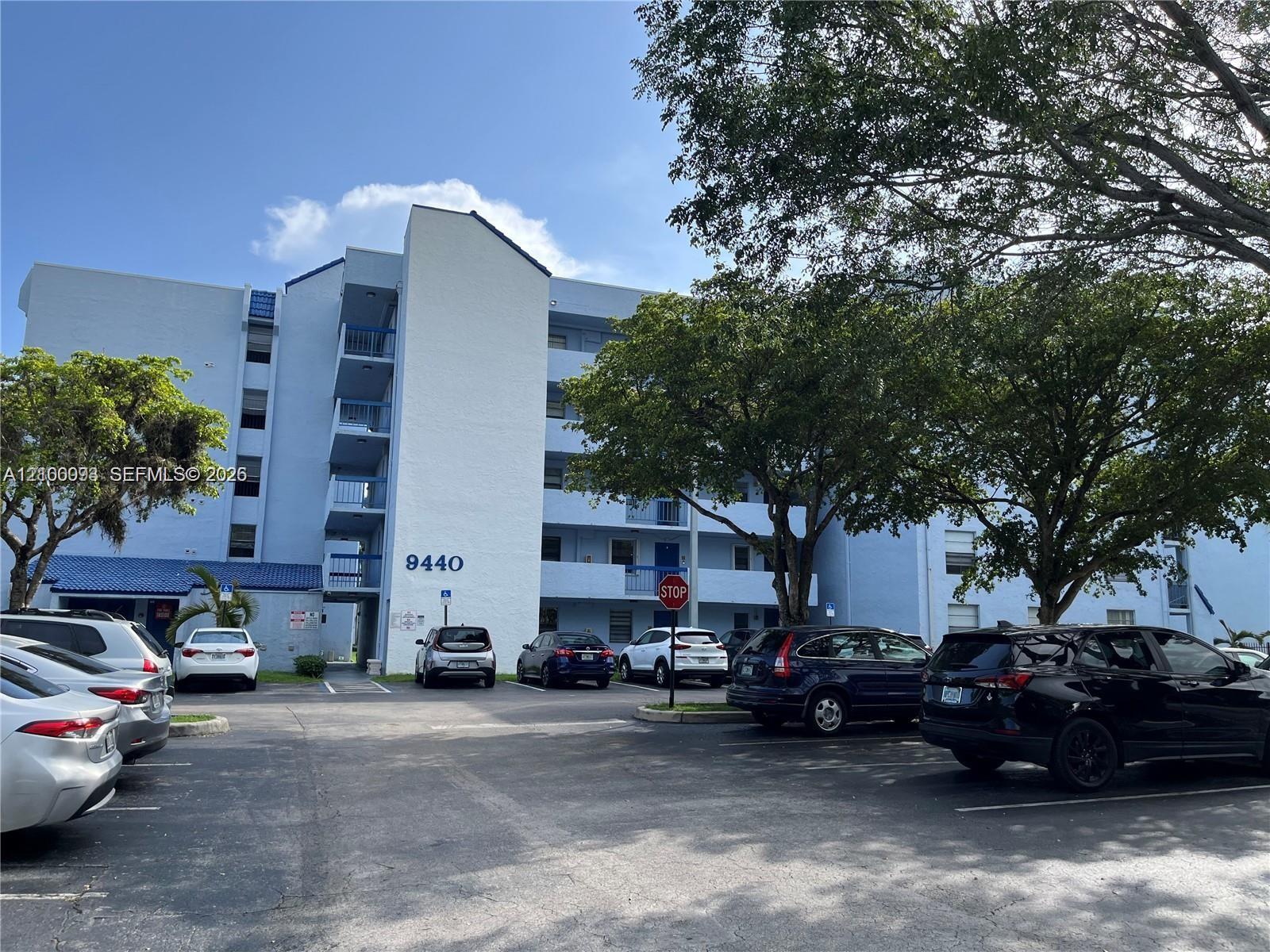 9440 Fontainebleau Blvd # 203, Miami FL 33172 - Image 1