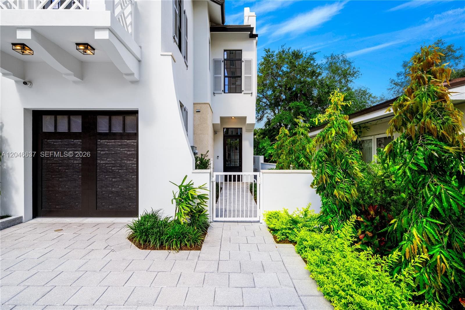 2712 S Le Jeune Rd, Coral Gables FL 33134 - Image 1