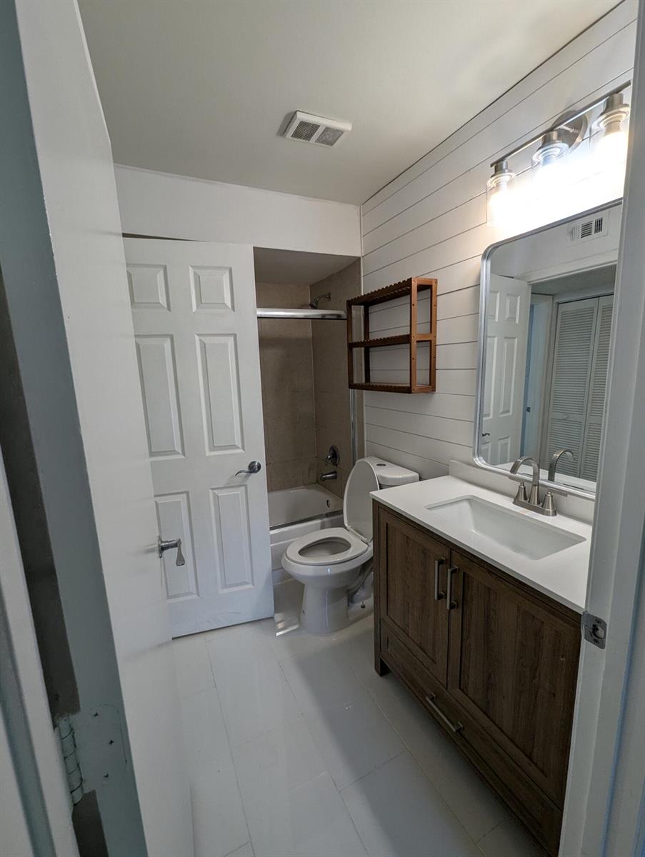 1215 CRYSTAL Way # G, Delray Beach FL 33444 - Image 1