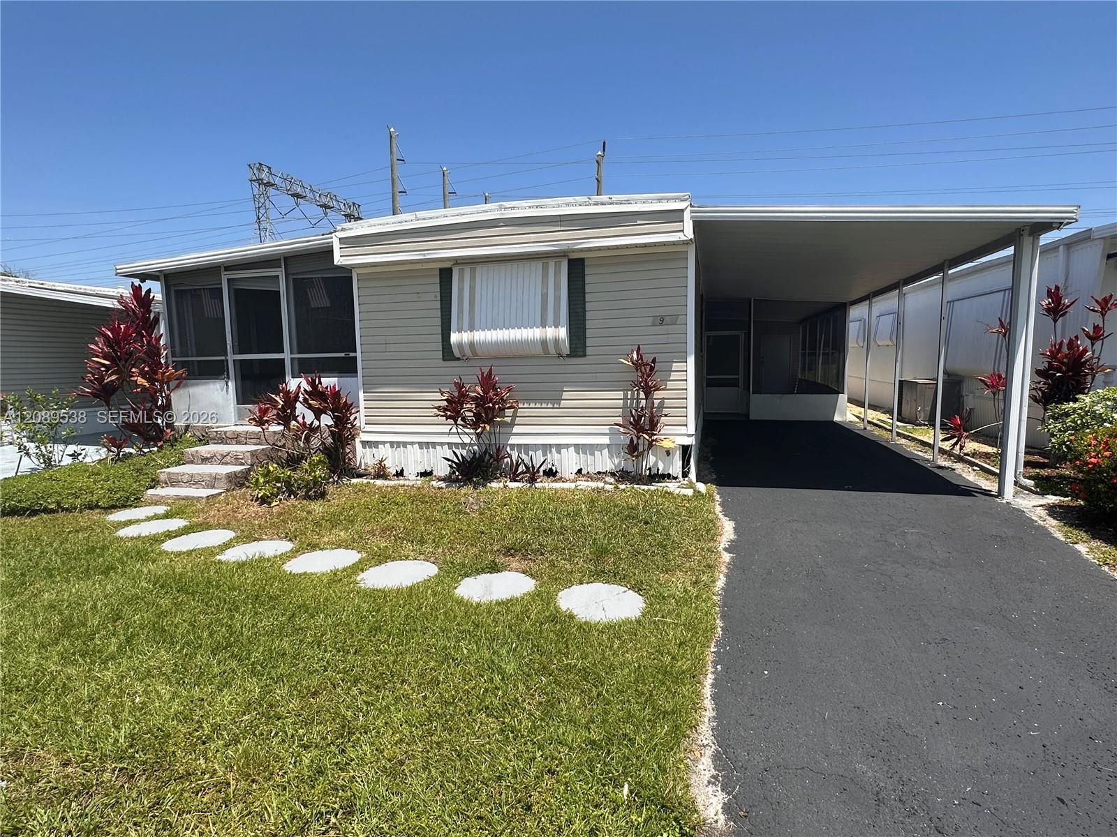 2957 SW 54th St, Dania Beach FL 33312 - Image 1